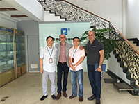 好色先生官网下载機電客戶合影